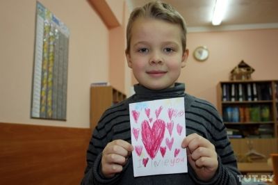 «Якщо йдуть за ручку, то закохані»: другокласники розповідають, що таке любов