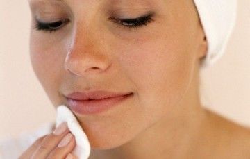Як використовувати перекис водню в боротьбі зі зморшками