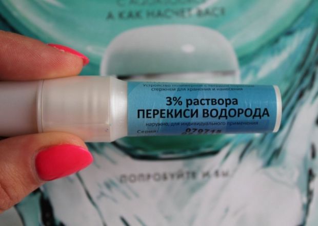 Як освітлити брови в домашніх умовах? А чи потрібно це робити?