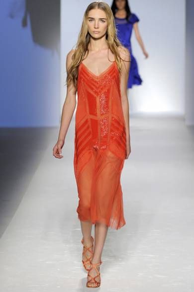 Колекція весна-літо 2012 від «королеви шифону» Alberta Ferretti Колекція весна-літо 2012 від «королеви шифону» Alberta Ferretti