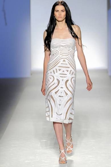 Колекція весна-літо 2012 від «королеви шифону» Alberta Ferretti Колекція весна-літо 2012 від «королеви шифону» Alberta Ferretti