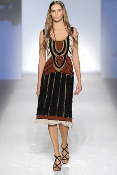 Колекція весна-літо 2012 від «королеви шифону» Alberta Ferretti Колекція весна-літо 2012 від «королеви шифону» Alberta Ferretti