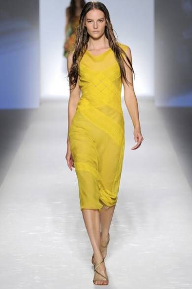 Колекція весна-літо 2012 від «королеви шифону» Alberta Ferretti Колекція весна-літо 2012 від «королеви шифону» Alberta Ferretti