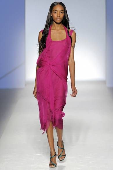 Колекція весна-літо 2012 від «королеви шифону» Alberta Ferretti Колекція весна-літо 2012 від «королеви шифону» Alberta Ferretti