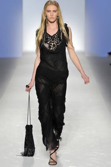 Колекція весна-літо 2012 від «королеви шифону» Alberta Ferretti Колекція весна-літо 2012 від «королеви шифону» Alberta Ferretti