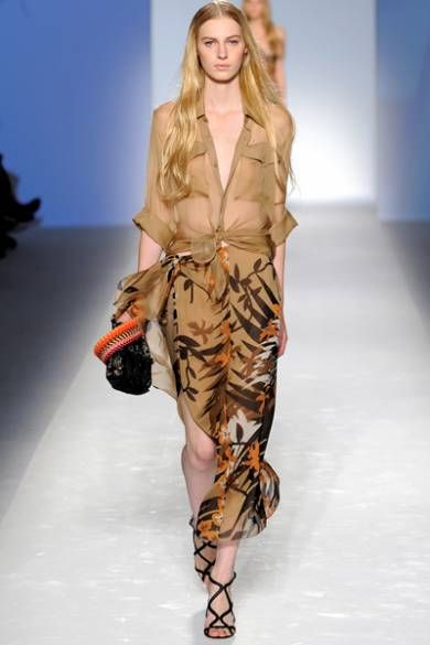 Колекція весна-літо 2012 від «королеви шифону» Alberta Ferretti Колекція весна-літо 2012 від «королеви шифону» Alberta Ferretti