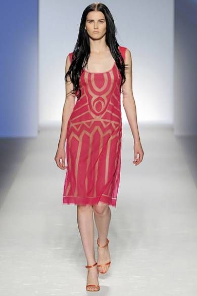 Колекція весна-літо 2012 від «королеви шифону» Alberta Ferretti Колекція весна-літо 2012 від «королеви шифону» Alberta Ferretti