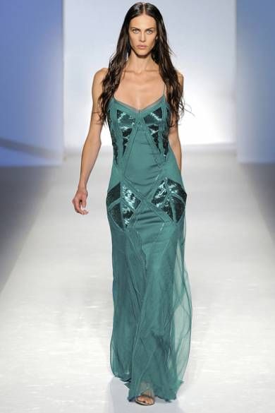 Колекція весна-літо 2012 від «королеви шифону» Alberta Ferretti Колекція весна-літо 2012 від «королеви шифону» Alberta Ferretti