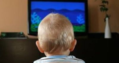 Чи можна грудничку дивитися телевізор? Думка фахівців: вплив телевізора на дитину