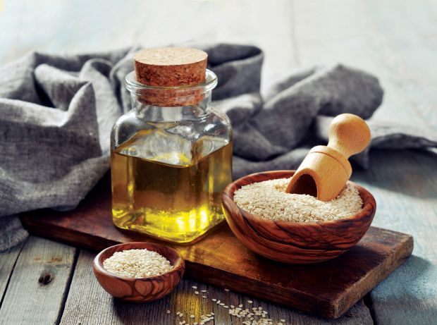 Застосування кунжутного масла в косметології. Маски, лосьйони та спреї