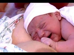 Відео перші пологи жінок